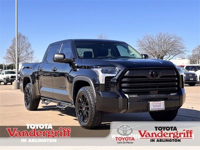 2023 Toyota Tundra SR5