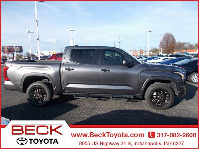 2023 Toyota Tundra SR5