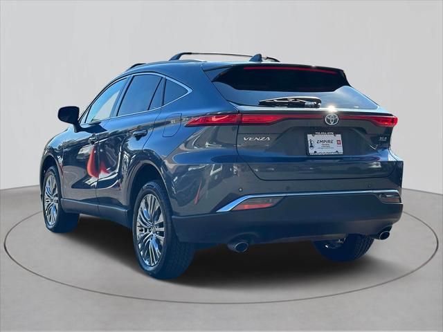 2023 Toyota Venza XLE