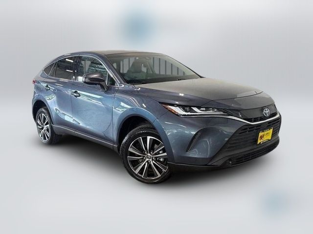 2023 Toyota Venza LE