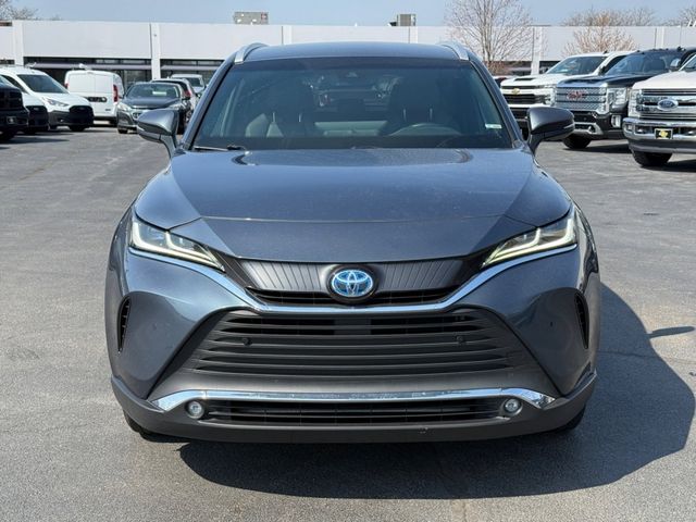 2023 Toyota Venza LE