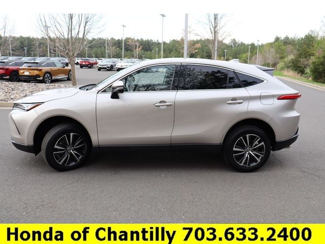 2023 Toyota Venza LE