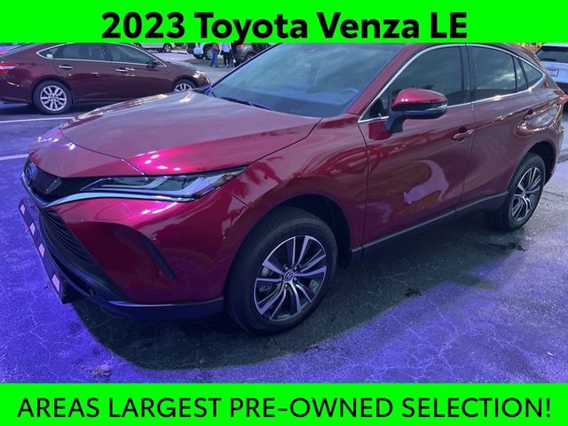 2023 Toyota Venza LE