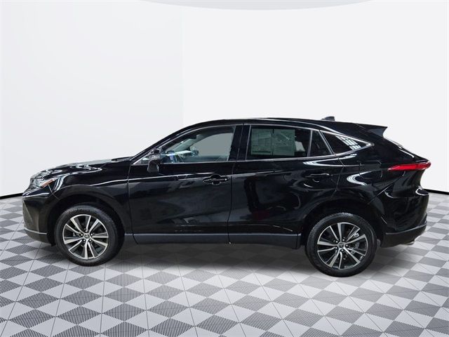 2023 Toyota Venza LE