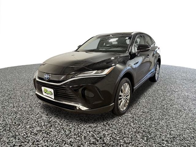 2023 Toyota Venza LE