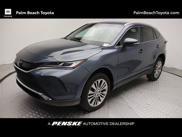 2023 Toyota Venza XLE