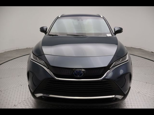2023 Toyota Venza XLE