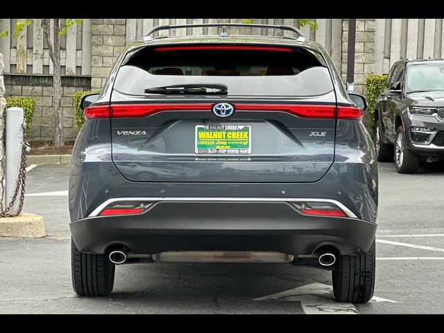2023 Toyota Venza LE