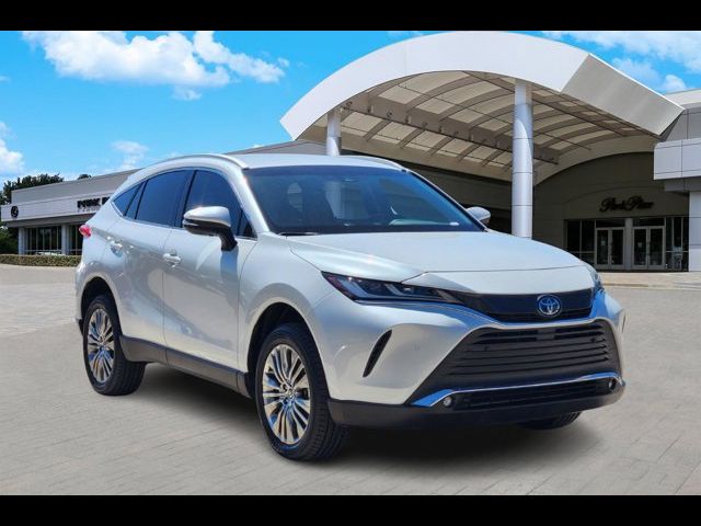 2023 Toyota Venza XLE