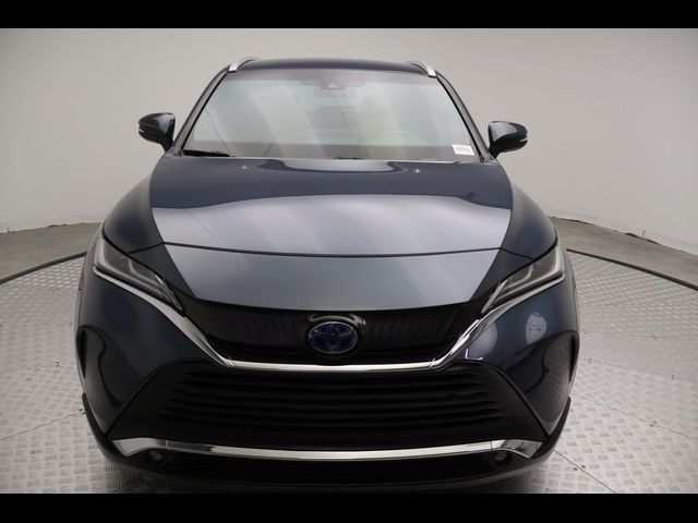 2023 Toyota Venza XLE