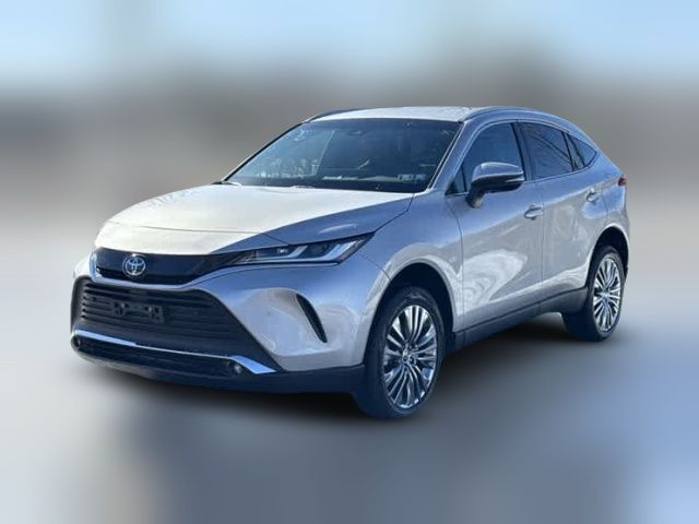 2023 Toyota Venza XLE