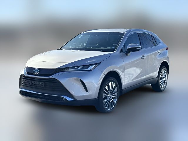 2023 Toyota Venza XLE