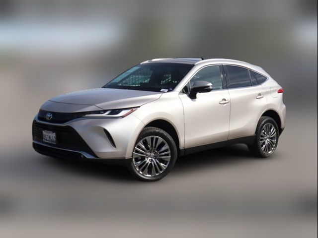 2023 Toyota Venza XLE