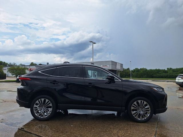 2023 Toyota Venza XLE