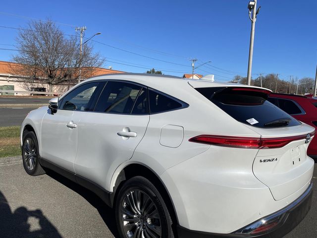 2023 Toyota Venza XLE