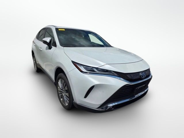 2023 Toyota Venza LE