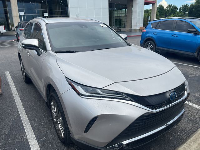 2023 Toyota Venza XLE