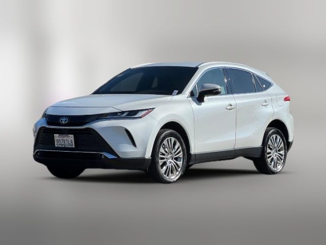 2023 Toyota Venza XLE