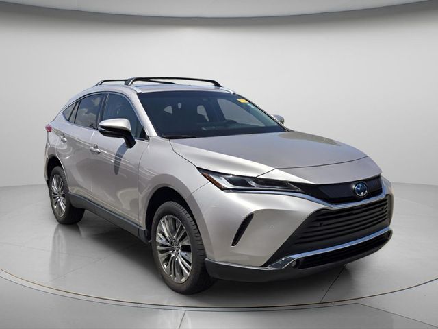 2023 Toyota Venza XLE