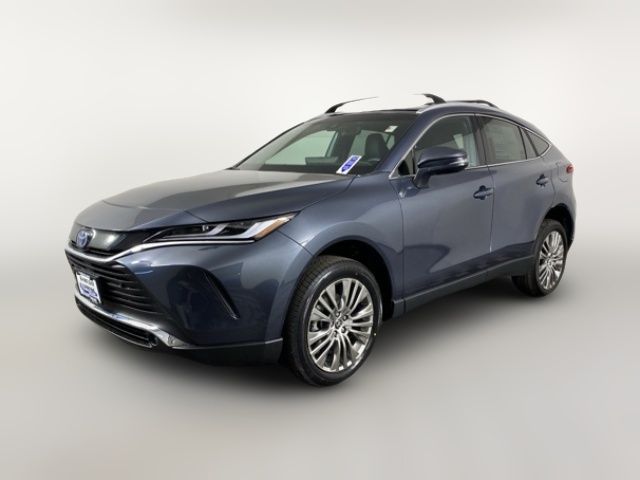 2023 Toyota Venza XLE