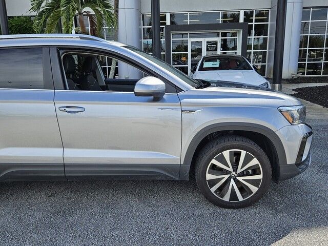 2023 Volkswagen Taos SE