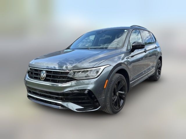 2023 Volkswagen Tiguan SE R-Line Black
