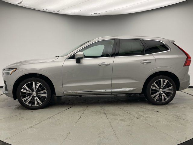 2023 Volvo XC60 Plus Bright Theme