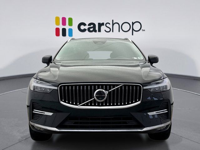 2023 Volvo XC60 Plus Bright Theme