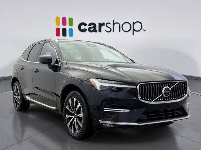 2023 Volvo XC60 Plus Bright Theme