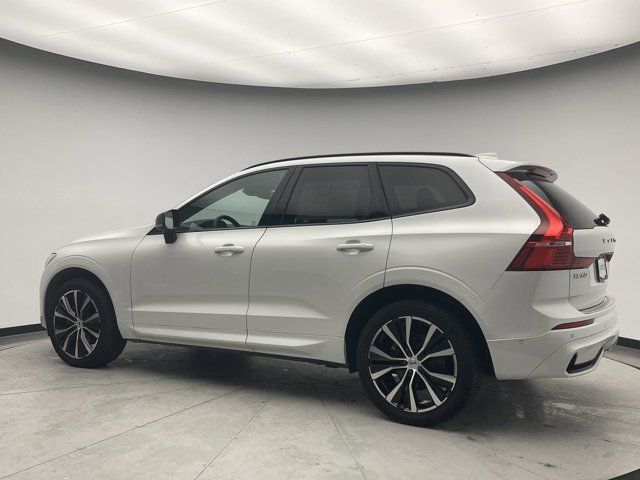 2023 Volvo XC60 Plus Dark Theme