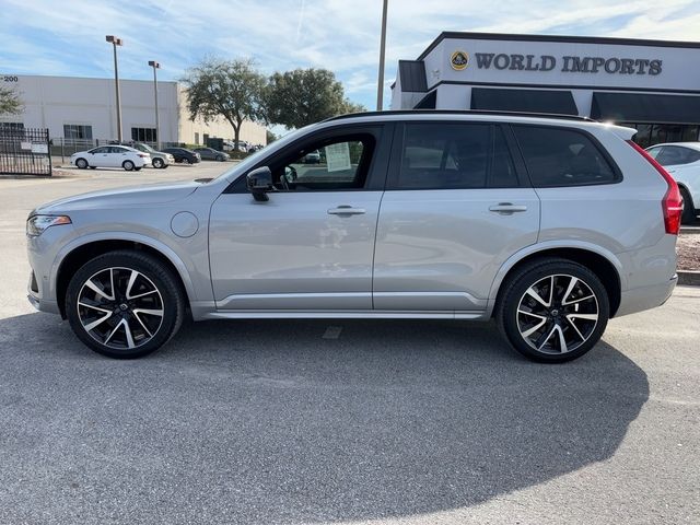 2023 Volvo XC90 Recharge Ultimate Dark Theme