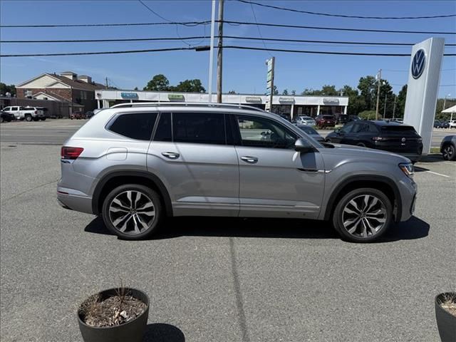 2023 Volkswagen Atlas 3.6L V6 SEL Premium R-Line