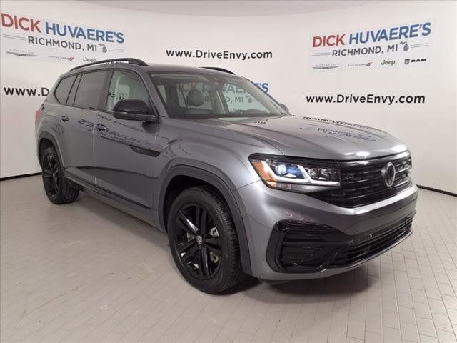 2023 Volkswagen Atlas 3.6L V6 SEL R-Line Black