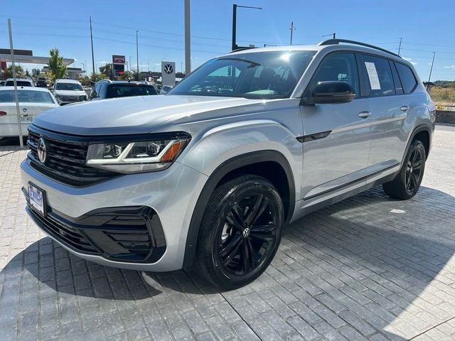 2023 Volkswagen Atlas 3.6L V6 SEL R-Line Black