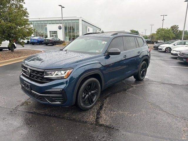 2023 Volkswagen Atlas 3.6L V6 SEL R-Line Black