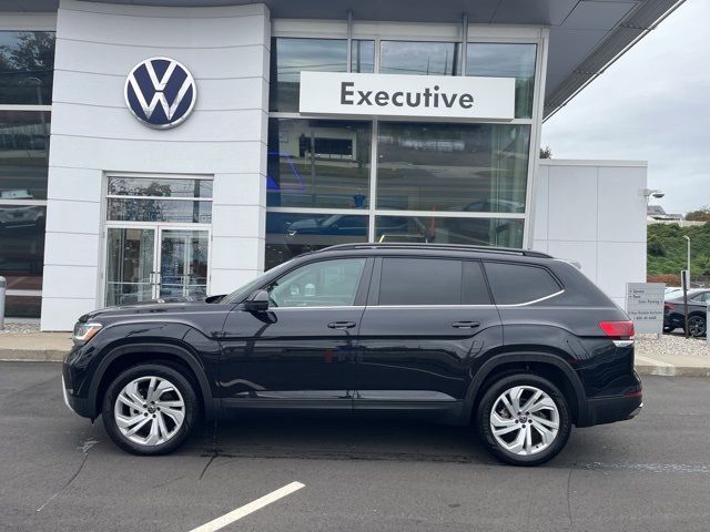 2023 Volkswagen Atlas 3.6L V6 SE Technology