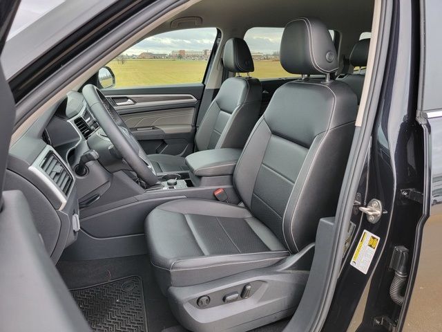 2023 Volkswagen Atlas 3.6L V6 SE Technology