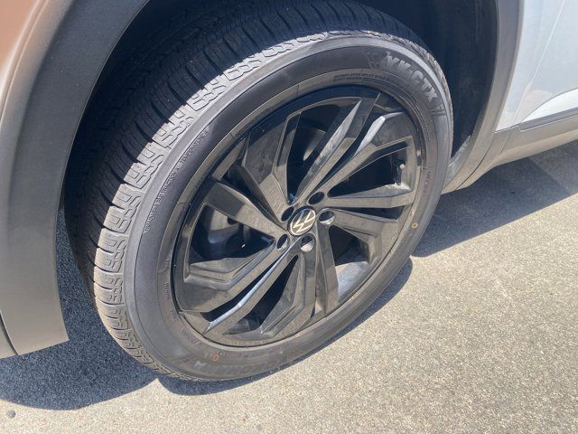 2023 Volkswagen Atlas 3.6L V6 SE Technology