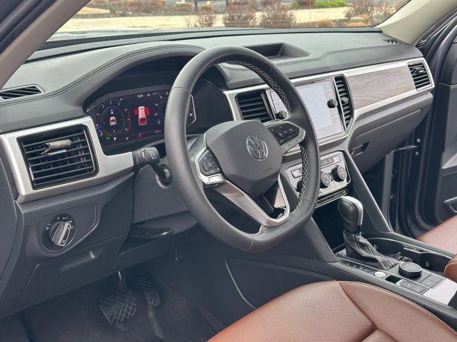 2023 Volkswagen Atlas 3.6L V6 SE Technology