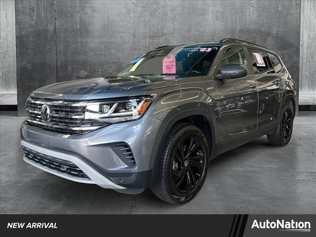 2023 Volkswagen Atlas 3.6L V6 SE Technology