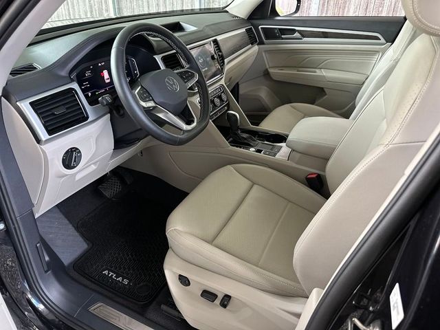 2023 Volkswagen Atlas 3.6L V6 SE Technology