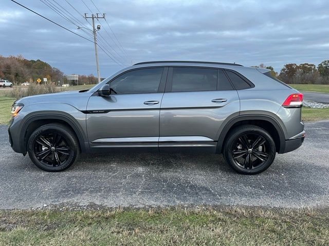 2023 Volkswagen Atlas Cross Sport 2.0T SEL R-Line Black