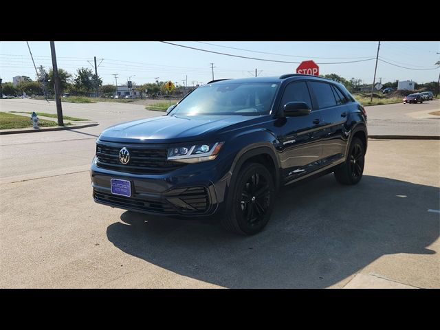 2023 Volkswagen Atlas Cross Sport 2.0T SEL R-Line Black