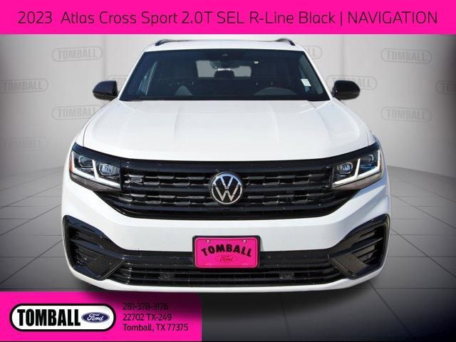 2023 Volkswagen Atlas Cross Sport 2.0T SEL R-Line Black