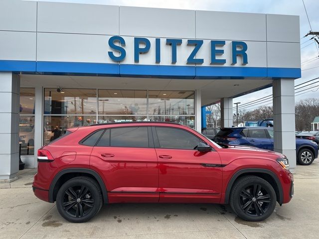 2023 Volkswagen Atlas Cross Sport 2.0T SEL R-Line Black