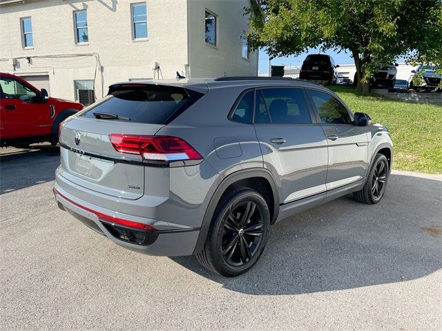 2023 Volkswagen Atlas Cross Sport 2.0T SEL R-Line Black