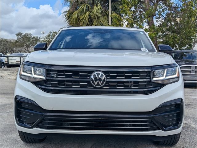 2023 Volkswagen Atlas Cross Sport 2.0T SEL R-Line Black