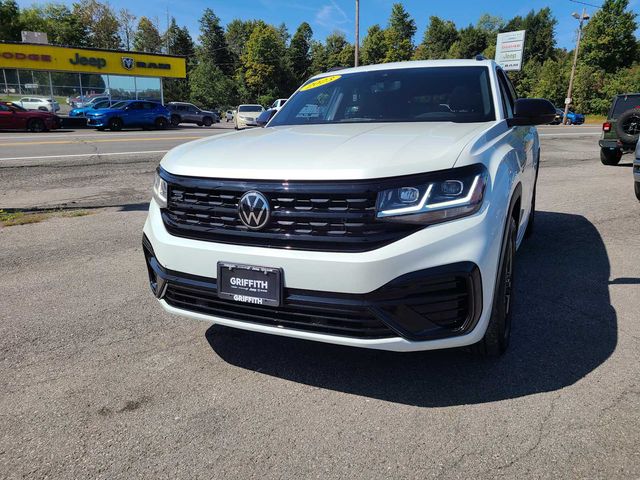 2023 Volkswagen Atlas Cross Sport 2.0T SEL R-Line Black