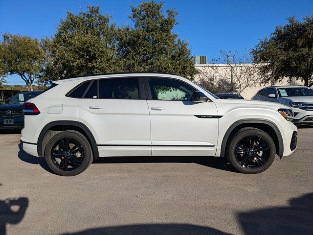 2023 Volkswagen Atlas Cross Sport 2.0T SEL R-Line Black