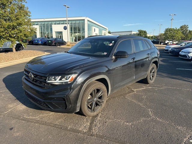 2023 Volkswagen Atlas Cross Sport 2.0T SEL R-Line Black